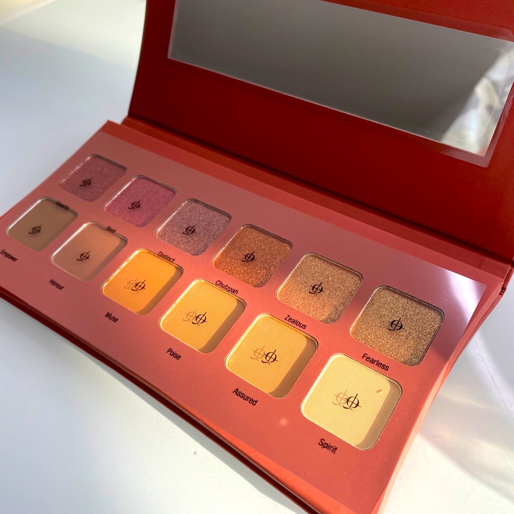 ILLAMASQUA UNVEILED ARTISTRY PALETTE